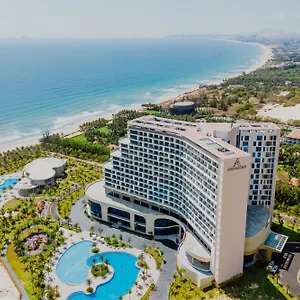 Курортный комплекс Aquamarine Beachfront &